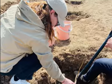 ПОЛИТЕХНИК КОЛЛЕЖИЙН БАГШ, АЖИЛЧИД 